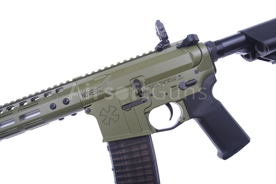 src_CM_NOV_NSR135_OD_4.jpg