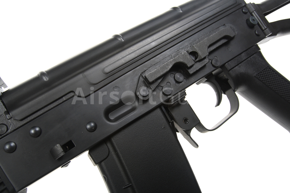 src_CM_AK_CM053B_4.jpg