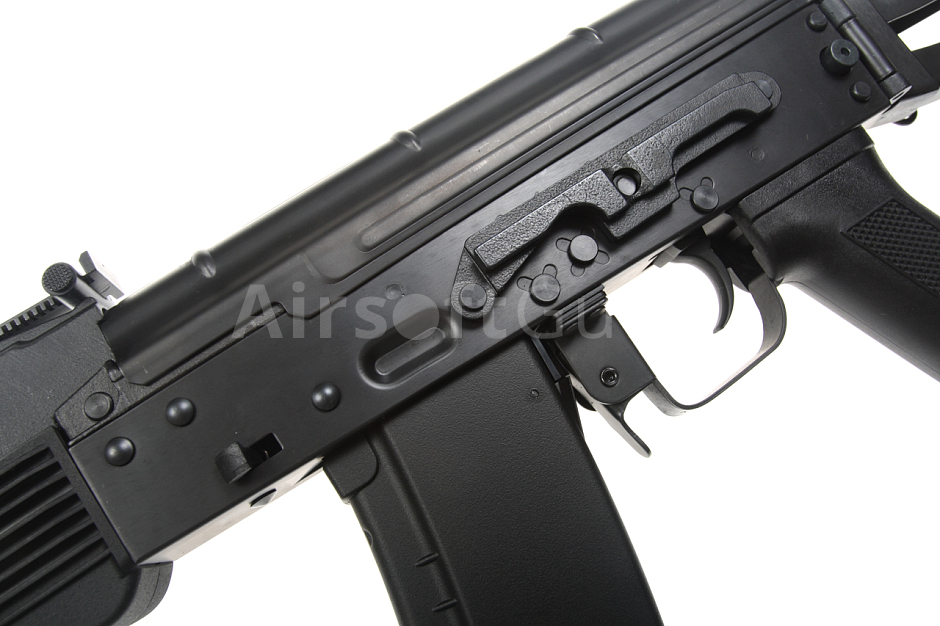 src_CM_AK_CM053_4.jpg